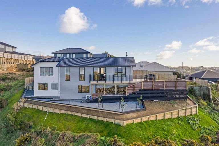 Photo of property in 23 Boeing Way, Newlands, 6037