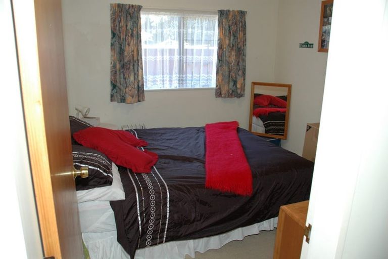 Photo of property in 36 Hardy Street, Waterloo, Lower Hutt, 5011