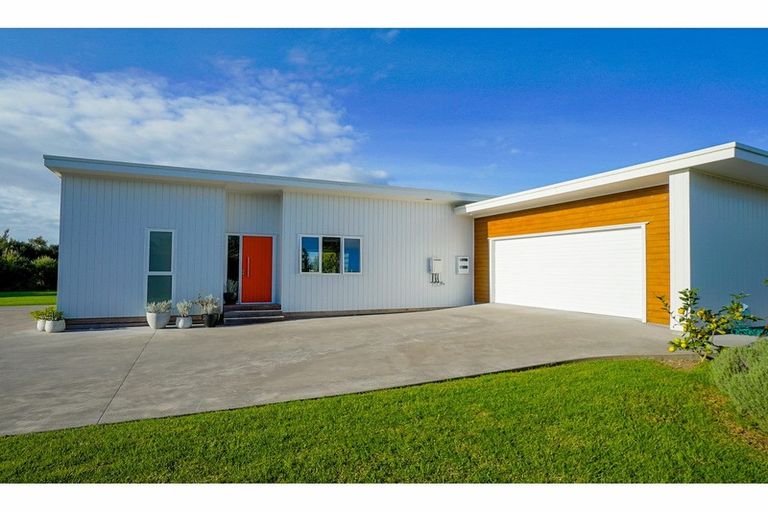 Photo of property in 10 Pathways Drive, Kerikeri, 0230