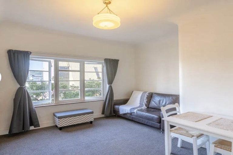 Photo of property in 193u2 The Terrace, Wellington Central, Wellington, 6011