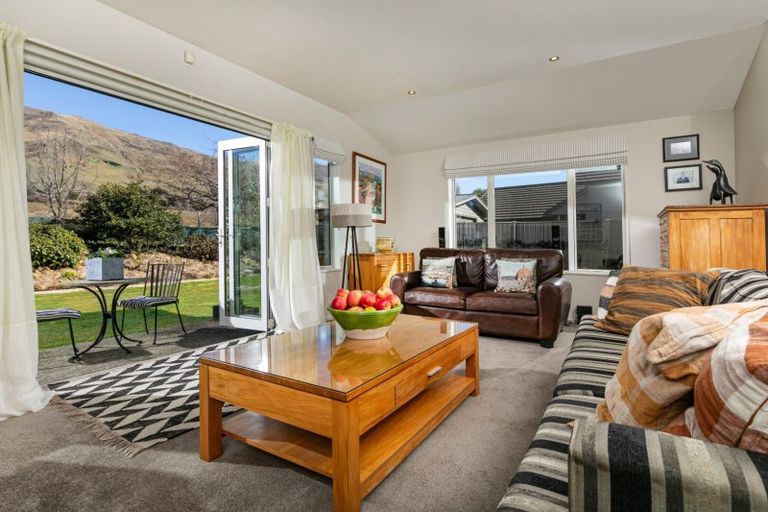 Photo of property in 50 Kelliher Drive, Wanaka, 9305