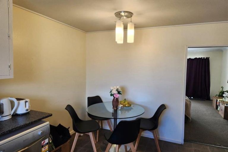 Photo of property in 3/98 Peverel Street, Riccarton, Christchurch, 8041