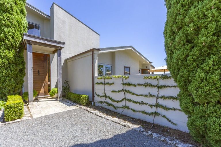 Photo of property in 15 Maharakeke Road, Waipukurau, 4281