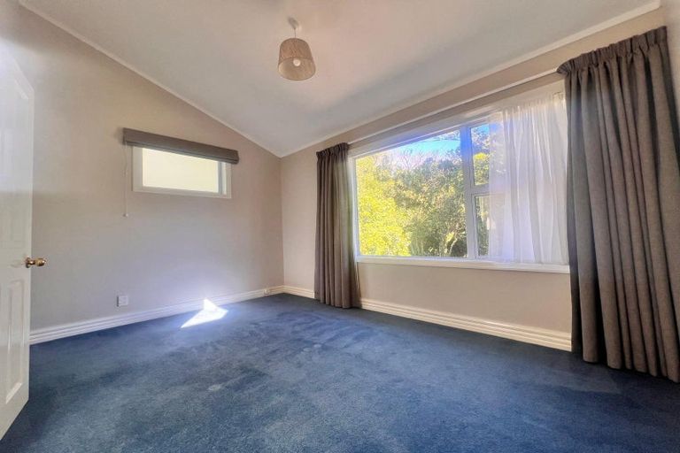 Photo of property in 4 Takutai Road, Pukerua Bay, 5026
