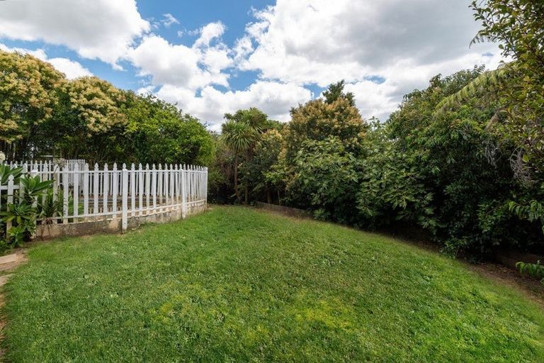 Photo of property in 93 Glamorgan Drive, Torbay, Auckland, 0630