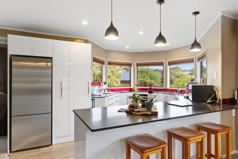 Photo of property in 10 West Ridge Drive, Western Heights, Hamilton, 3200