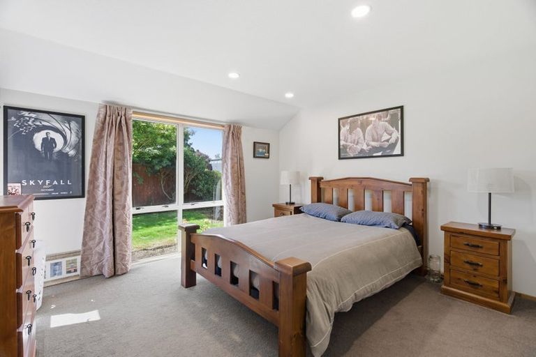 Photo of property in 47 Blue Gum Place, New Brighton, Christchurch, 8083