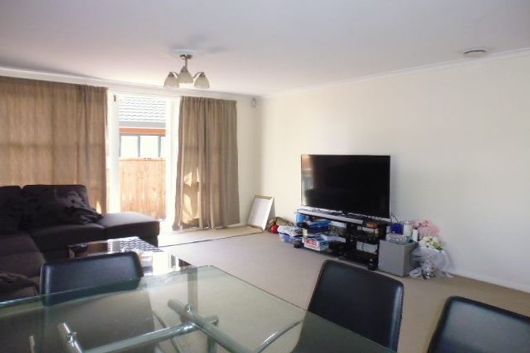 Photo of property in 1030 High Street, Avalon, Lower Hutt, 5011