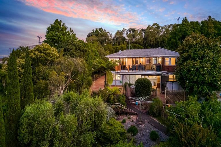 Photo of property in 470 Don Buck Road, Massey, Auckland, 0614