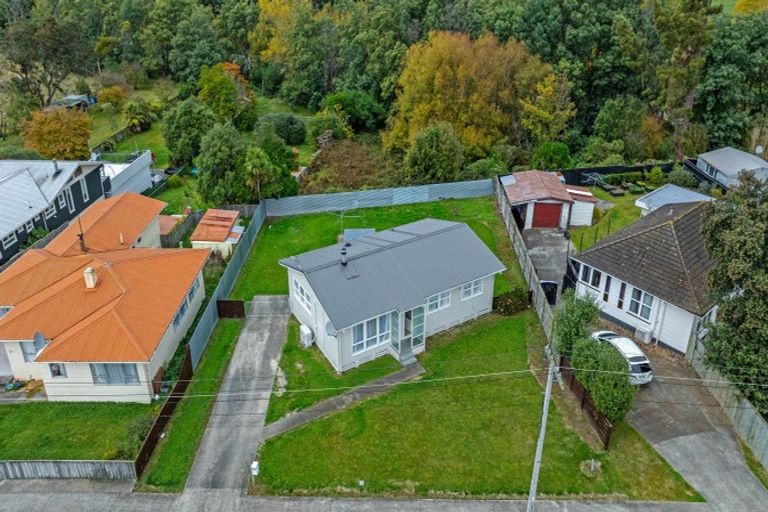 Photo of property in 42 Seddon Street, Feilding, 4702