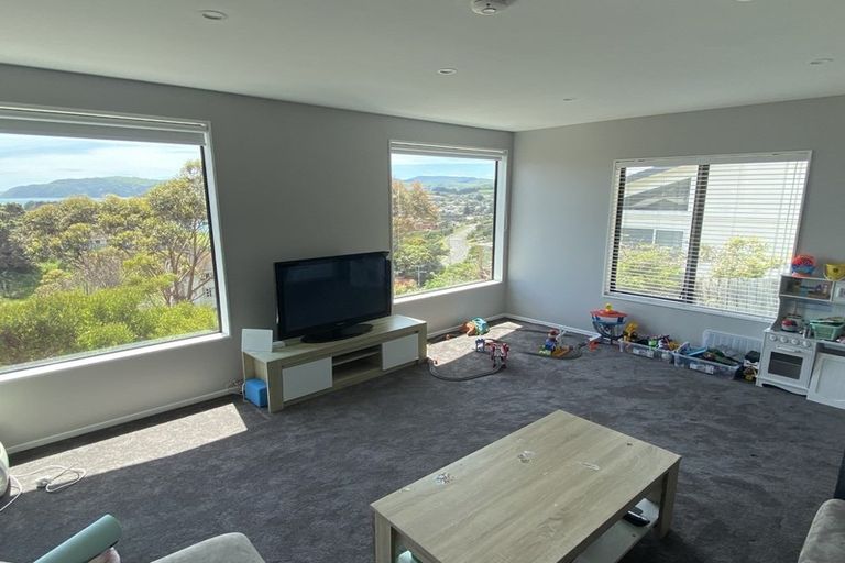 Photo of property in 83a Tireti Road, Titahi Bay, Porirua, 5022