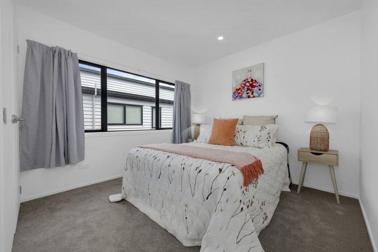 Photo of property in 9 Skanda Crescent, Flat Bush, Auckland, 2019