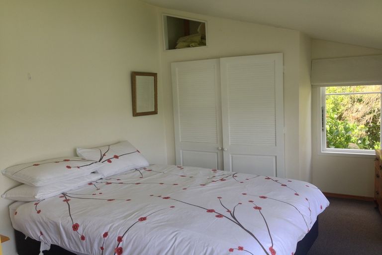 Photo of property in 30 Waikana Street, Broad Bay, Dunedin, 9014