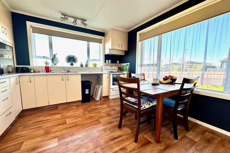 Photo of property in 36 Christie Street, Balclutha, 9230