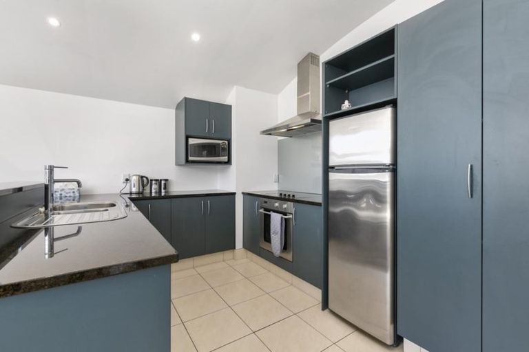 Photo of property in 207/27 Banks Avenue, Mount Maunganui, 3116