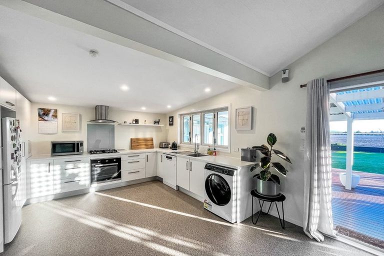 Photo of property in 20 Shrimpton Road, Haumoana, 4102