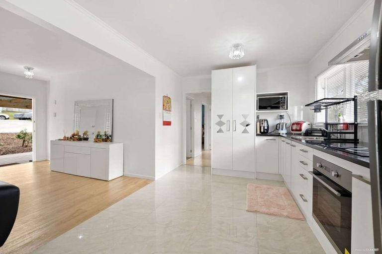 Photo of property in 21 Hannah Road, Otara, Auckland, 2023