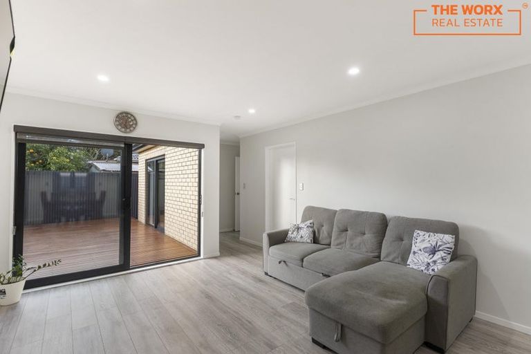 Photo of property in 3a Dewhurst Place, Favona, Auckland, 2024