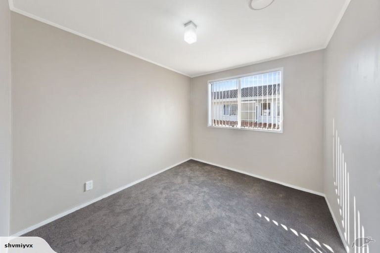 Photo of property in 3/66 Palmers Road, Clendon Park, Auckland, 2103