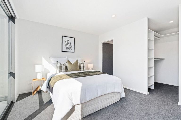 Photo of property in 12 Wheat Street, Jacks Point, Queenstown, 9371