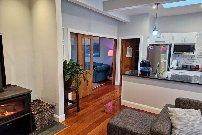 Photo of property in 98 Mitchell Street, Brooklyn, Wellington, 6021