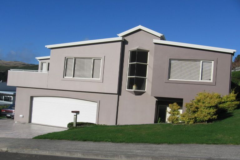 Photo of property in 12 Wantwood Grove, Churton Park, Wellington, 6037