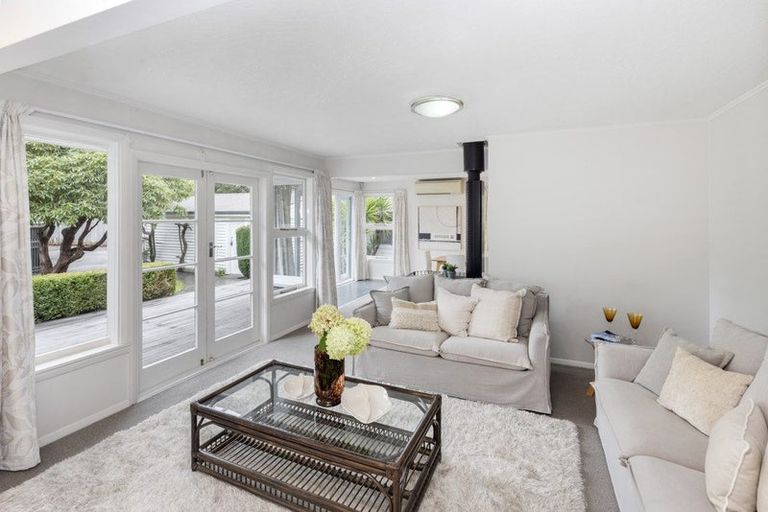 Photo of property in 11 Colina Street, Avonhead, Christchurch, 8042