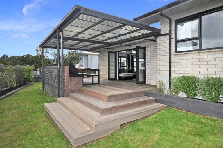 Photo of property in 2a Koromiko Place, Waiuku, 2123