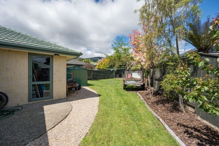 Photo of property in 17 Kingsford Drive, Stoke, Nelson, 7011