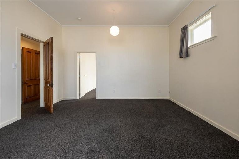 Photo of property in 4a/8 Howard Street, Mount Cook, Wellington, 6021