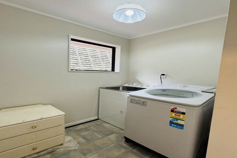 Photo of property in 15 Alleyne Court, Brown Owl, Upper Hutt, 5018