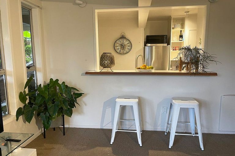 Photo of property in 53 Tainui Road, Titirangi, Auckland, 0604