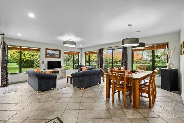 Photo of property in 72 Tarbottons Road, Tinwald, Ashburton, 7700