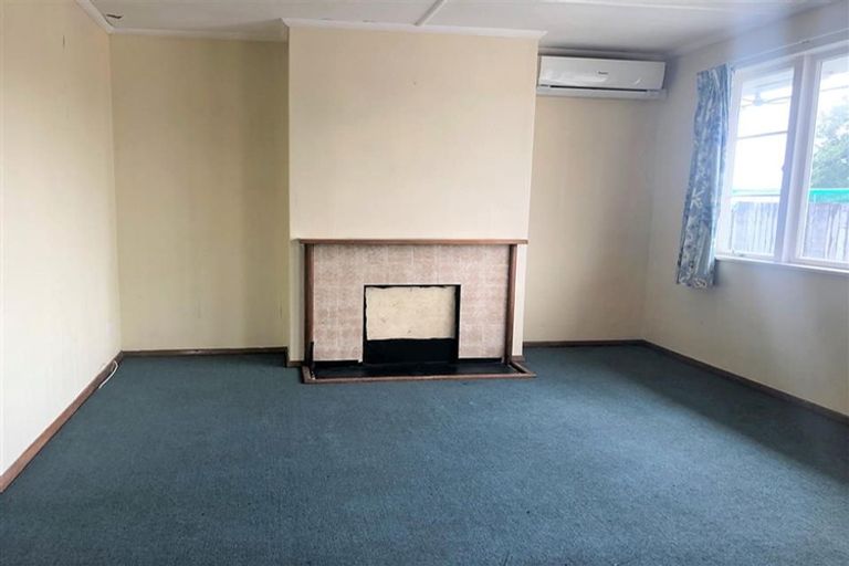Photo of property in 12a/1 Walsh Road, Westown, New Plymouth, 4310