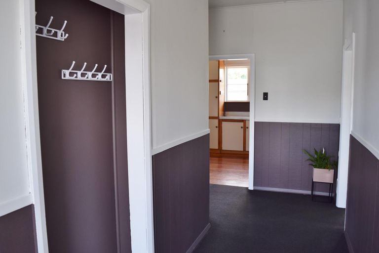 Photo of property in 7b Johnstone Street, Masterton, 5810