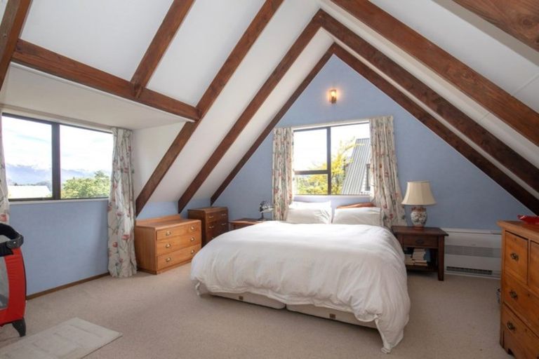 Photo of property in 86 Hunter Crescent, Wanaka, 9305