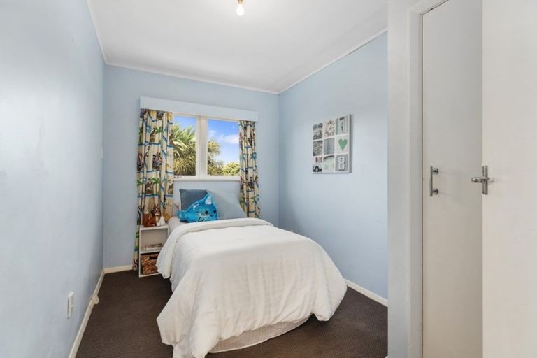 Photo of property in 12 Tireti Road, Titahi Bay, Porirua, 5022