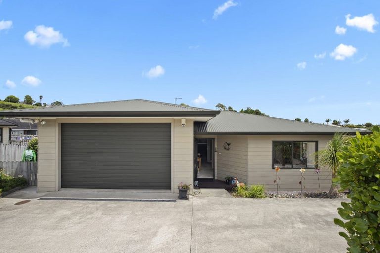 Photo of property in 81 Isabella Drive, Pukekohe, 2120