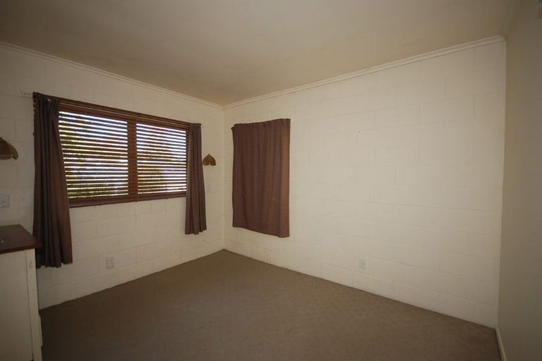 Photo of property in 12/29 James Street, Glenfield, Auckland, 0629