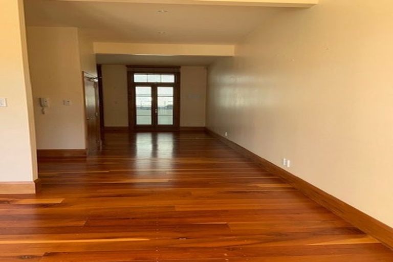Photo of property in 310u6 Tinakori Road, Thorndon, Wellington, 6011
