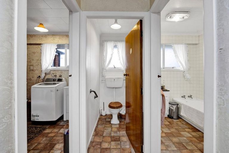 Photo of property in 433 Broadway, Stratford, 4332