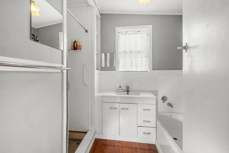 Photo of property in 10 Reservoir Street, Putaruru, 3411