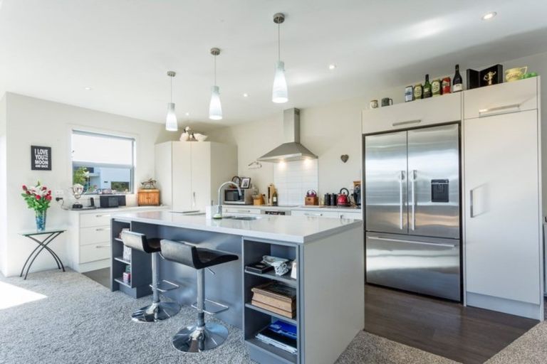 Photo of property in 18 Hagart-alexander Drive, Mosgiel, 9024