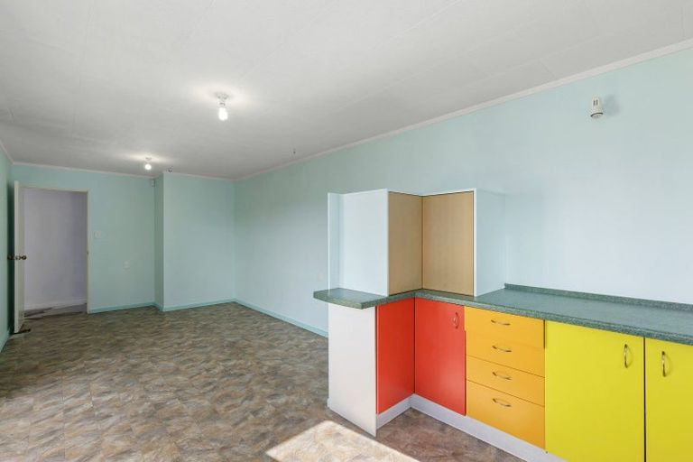 Photo of property in 201 Holborn Drive, Stokes Valley, Lower Hutt, 5019