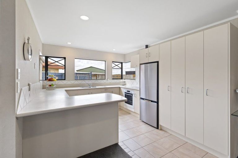 Photo of property in 37 Madison Avenue, Milson, Palmerston North, 4414