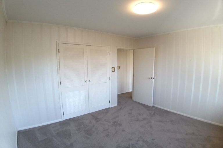 Photo of property in 1/36 Glamorgan Drive, Torbay, Auckland, 0630