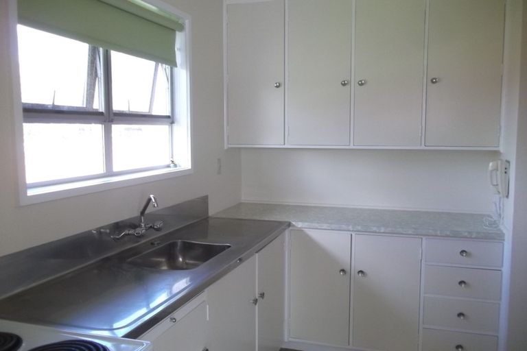 Photo of property in 4 Heaphy Street, Taradale, Napier, 4112