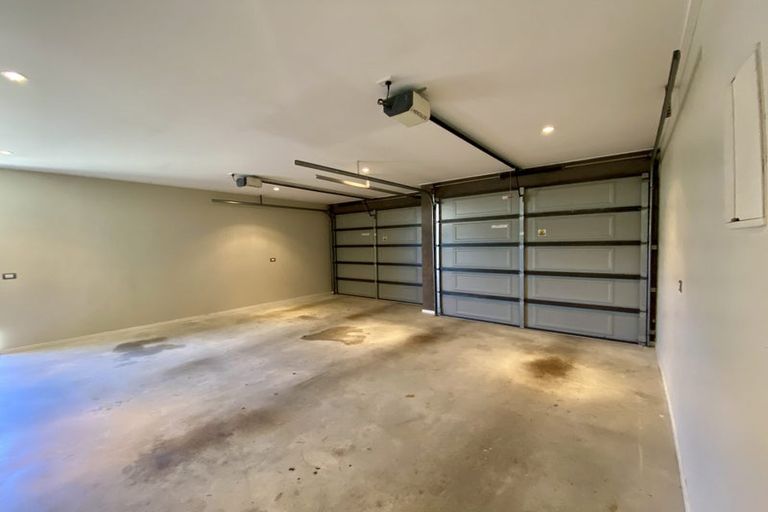 Photo of property in 2 Robertson Court, Cromwell, 9310