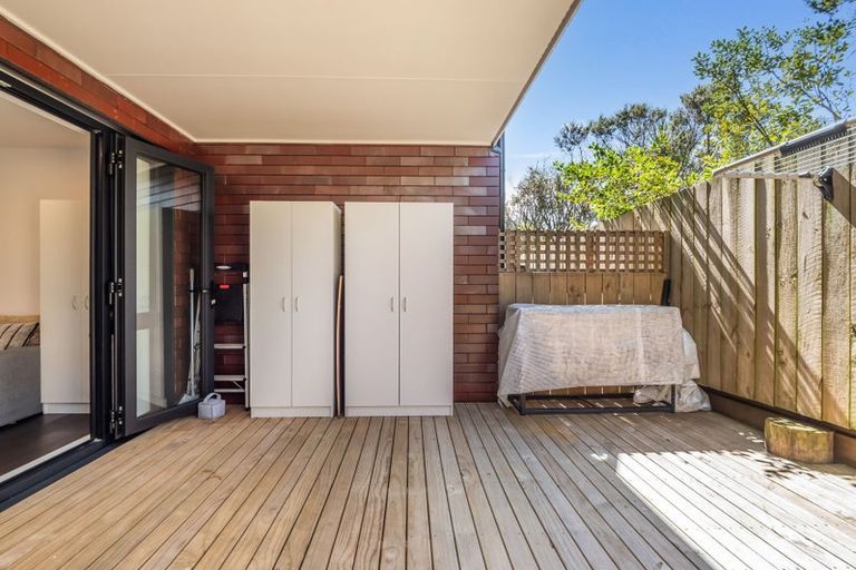 Photo of property in 68 Te Puketoka Lane, Mangere, Auckland, 2022