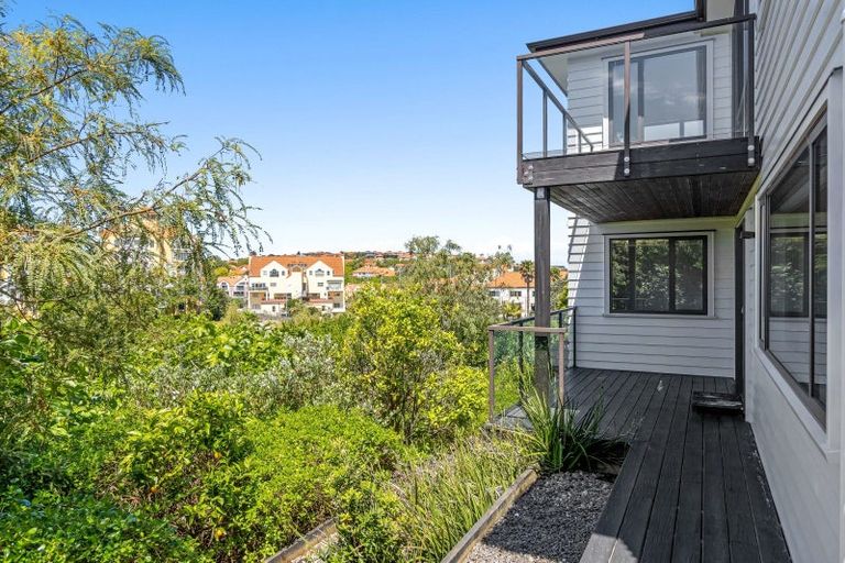 Photo of property in 3 Bella Vista Drive, Gulf Harbour, Whangaparaoa, 0930